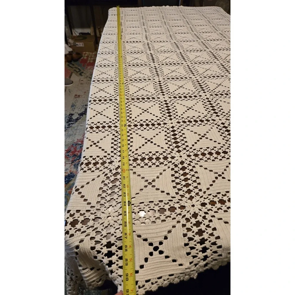 Handcrafted Crocket Beadspead Bed Table Covering Tablecloth Cream Handmade 91x69